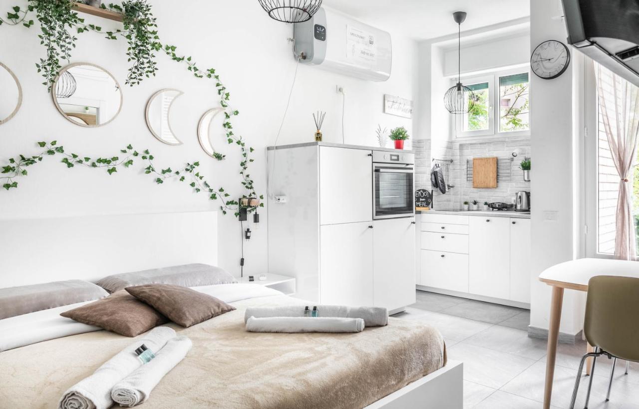Eden House Sansiro-Duomo Netflix & Design Apartment Милано Екстериор снимка